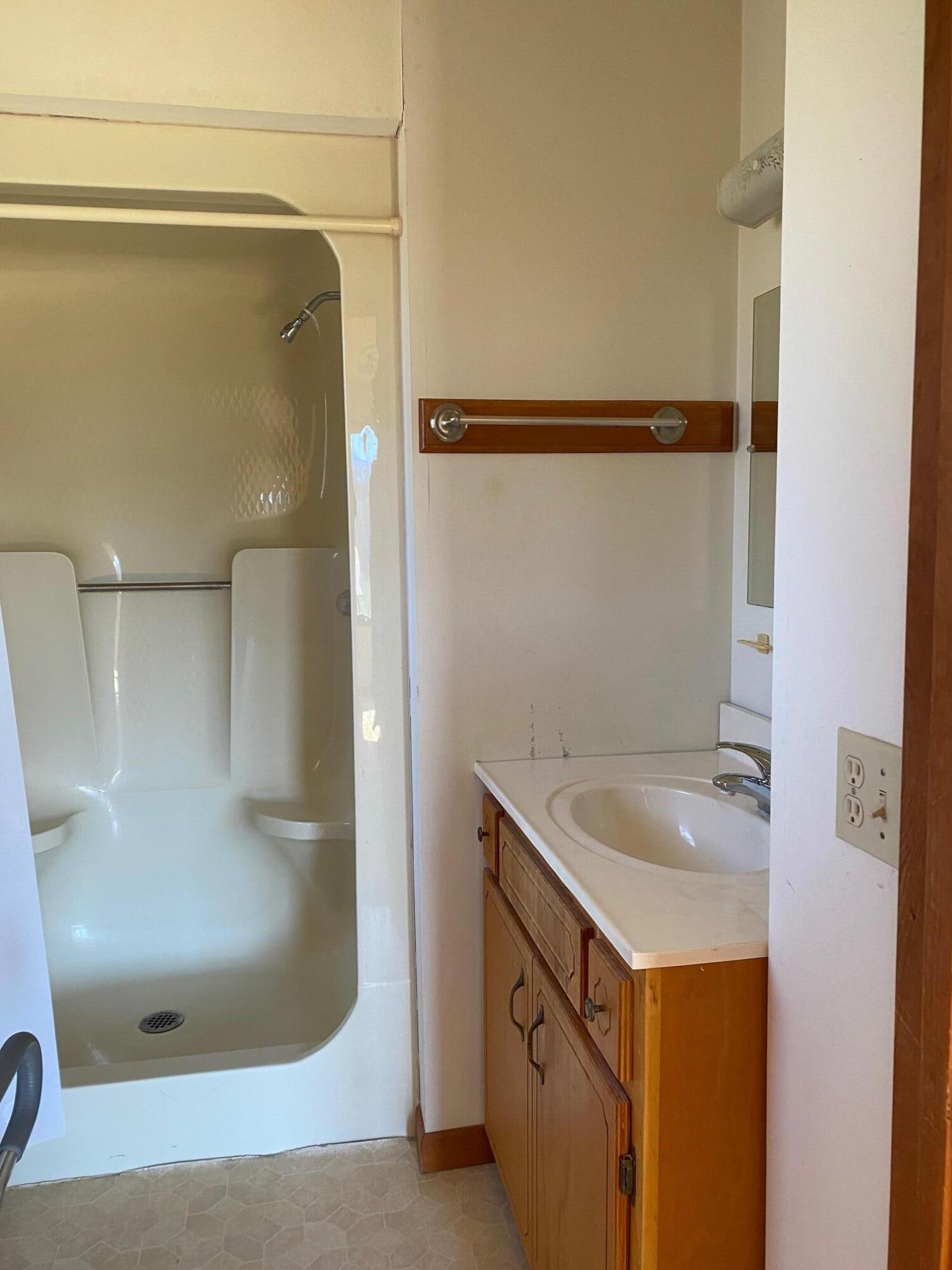 535 Cocke County Road Greeneville, TN 37743 - Photo 24 of 54 McClure Master Bathroom 2