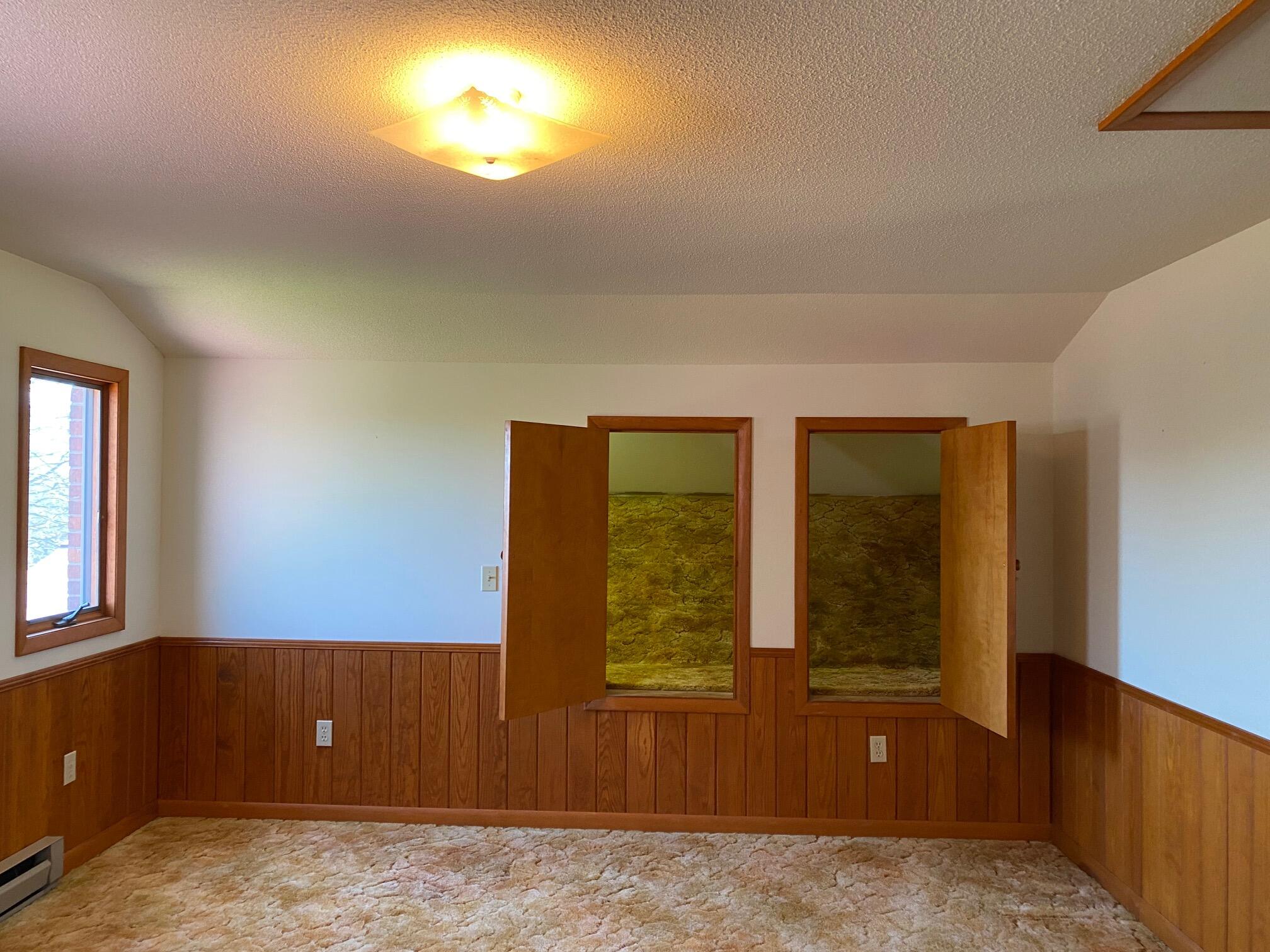 535 Cocke County Road Greeneville, TN 37743 - Photo 27 of 54 McClure Upstairs Bedroom 2