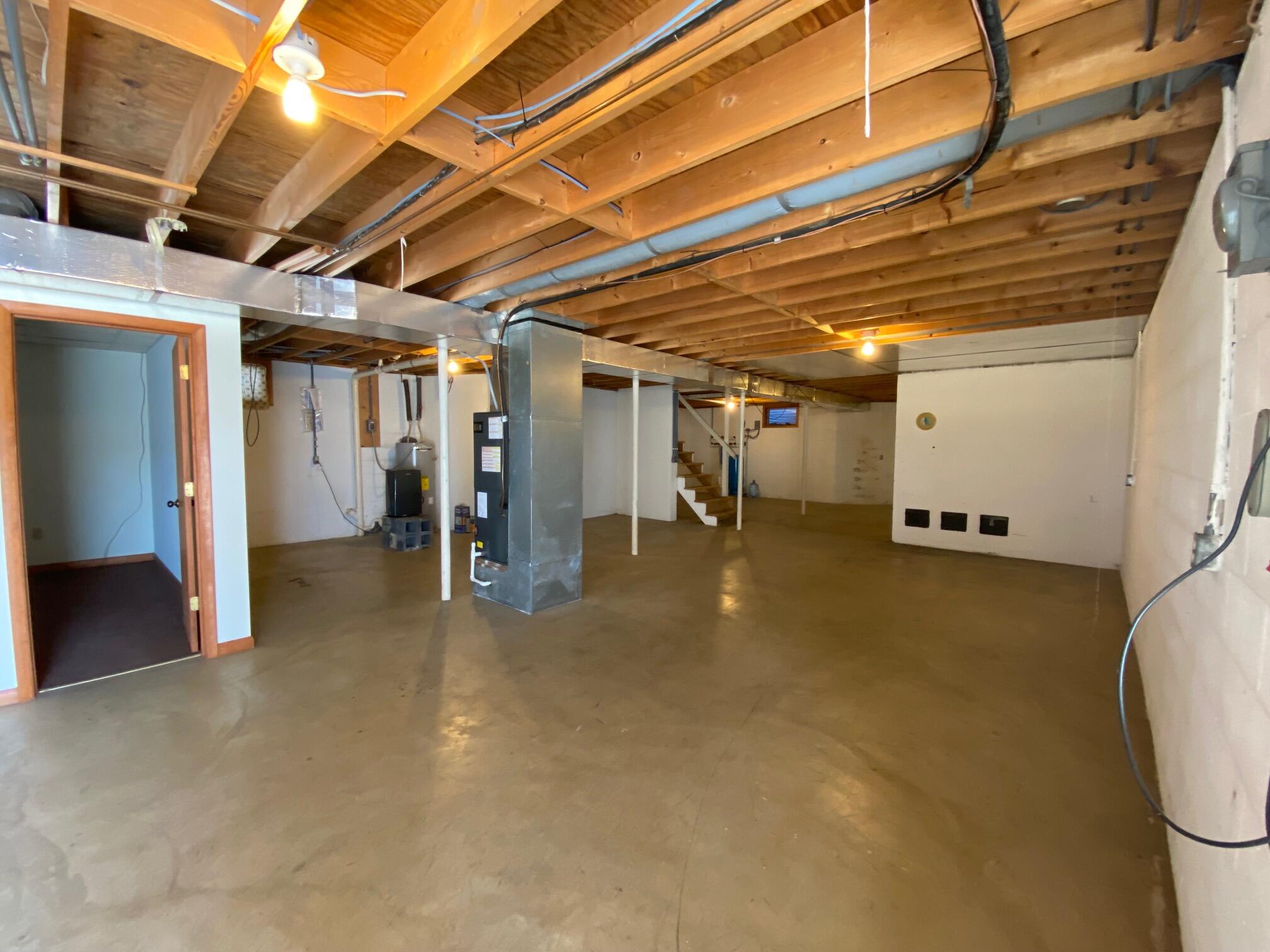 535 Cocke County Road Greeneville, TN 37743 - Photo 34 of 54 McClure Basement 4