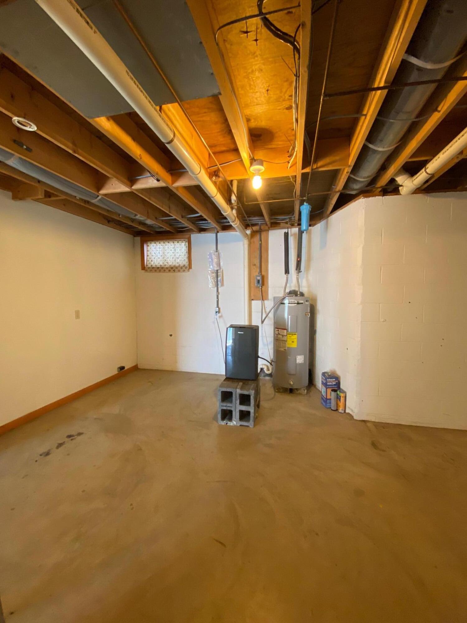 535 Cocke County Road Greeneville, TN 37743 - Photo 35 of 54 McClure Hotwater Heater