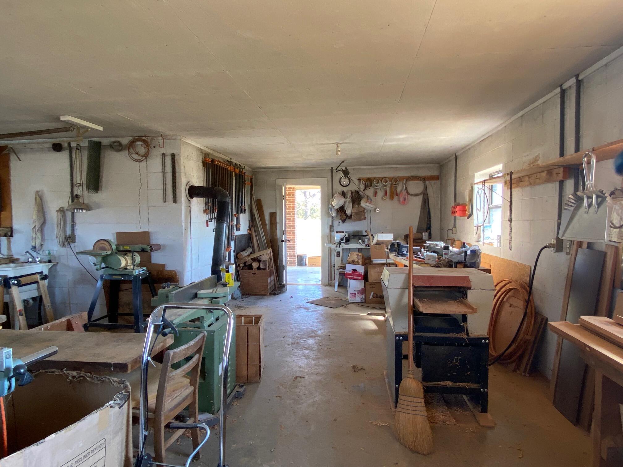 535 Cocke County Road Greeneville, TN 37743 - Photo 44 of 54 McClure workshop 4