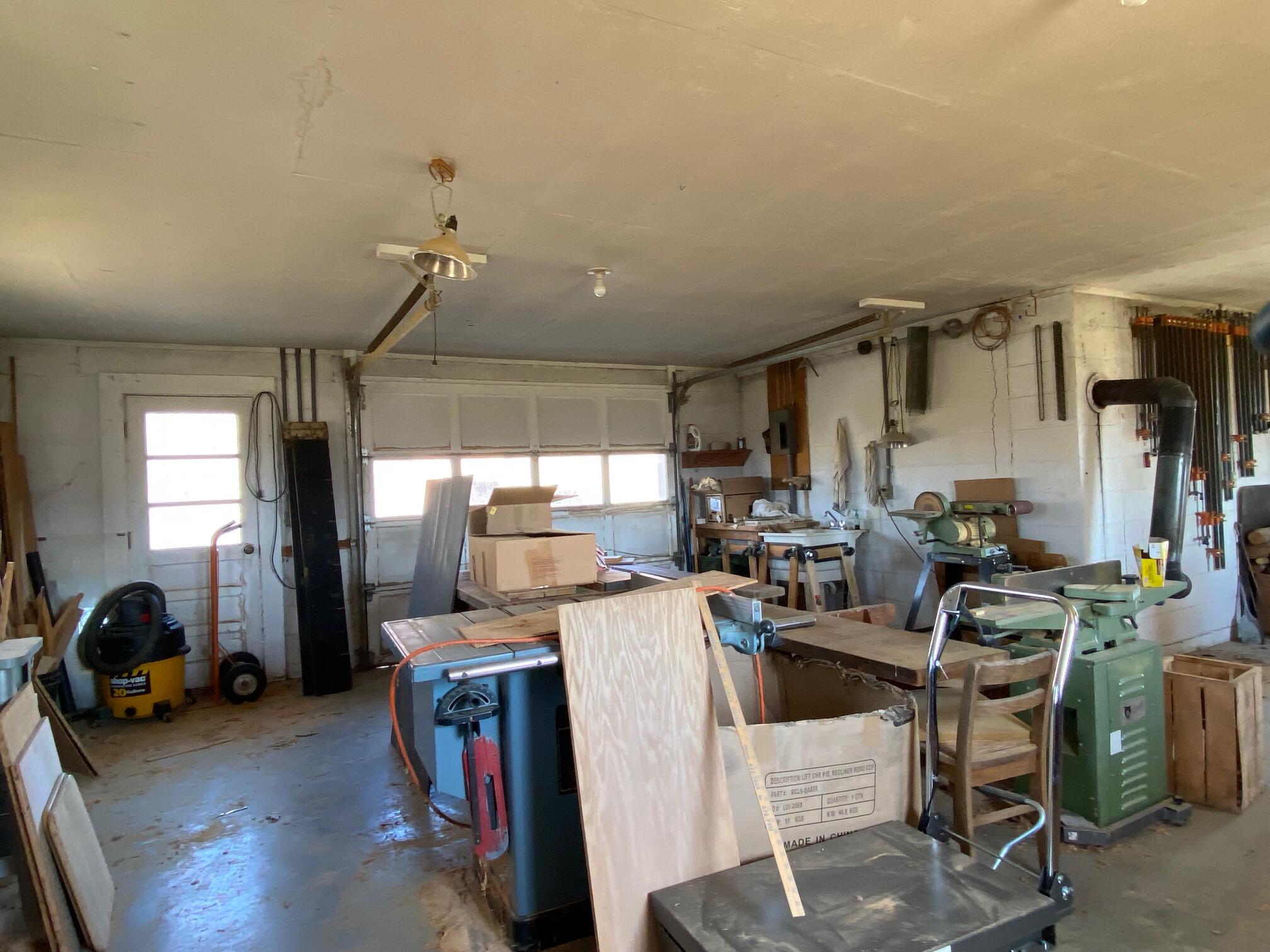 535 Cocke County Road Greeneville, TN 37743 - Photo 46 of 54 McClure Workshop Inside 2