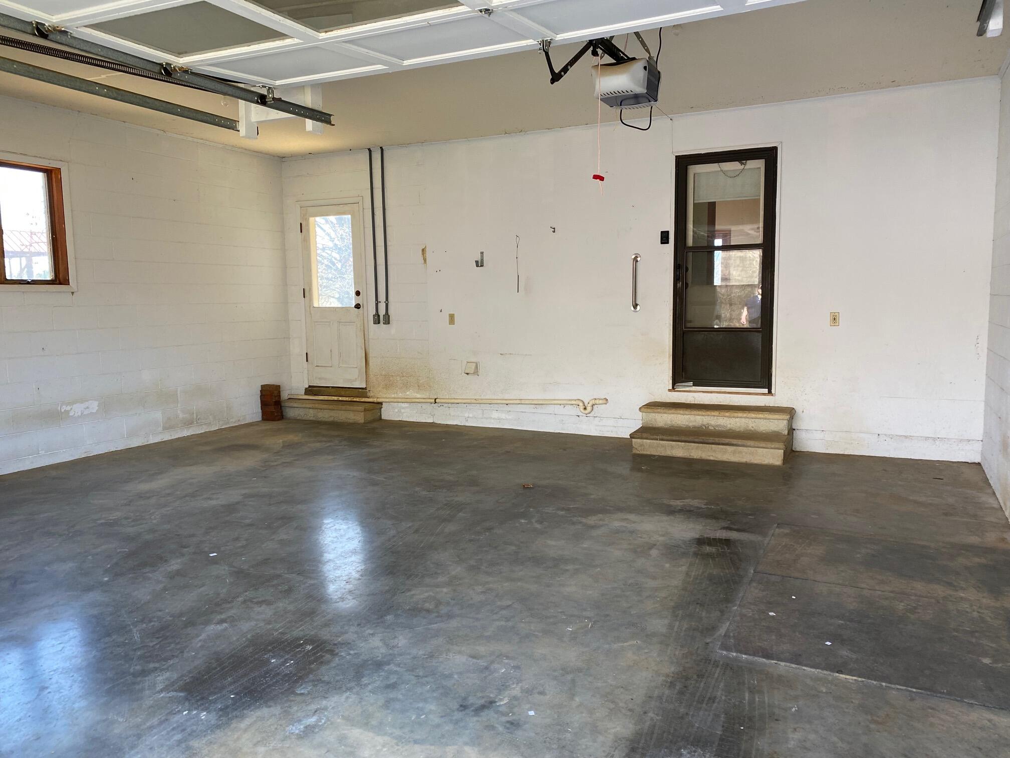 535 Cocke County Road Greeneville, TN 37743 - Photo 51 of 54 McClure Garage