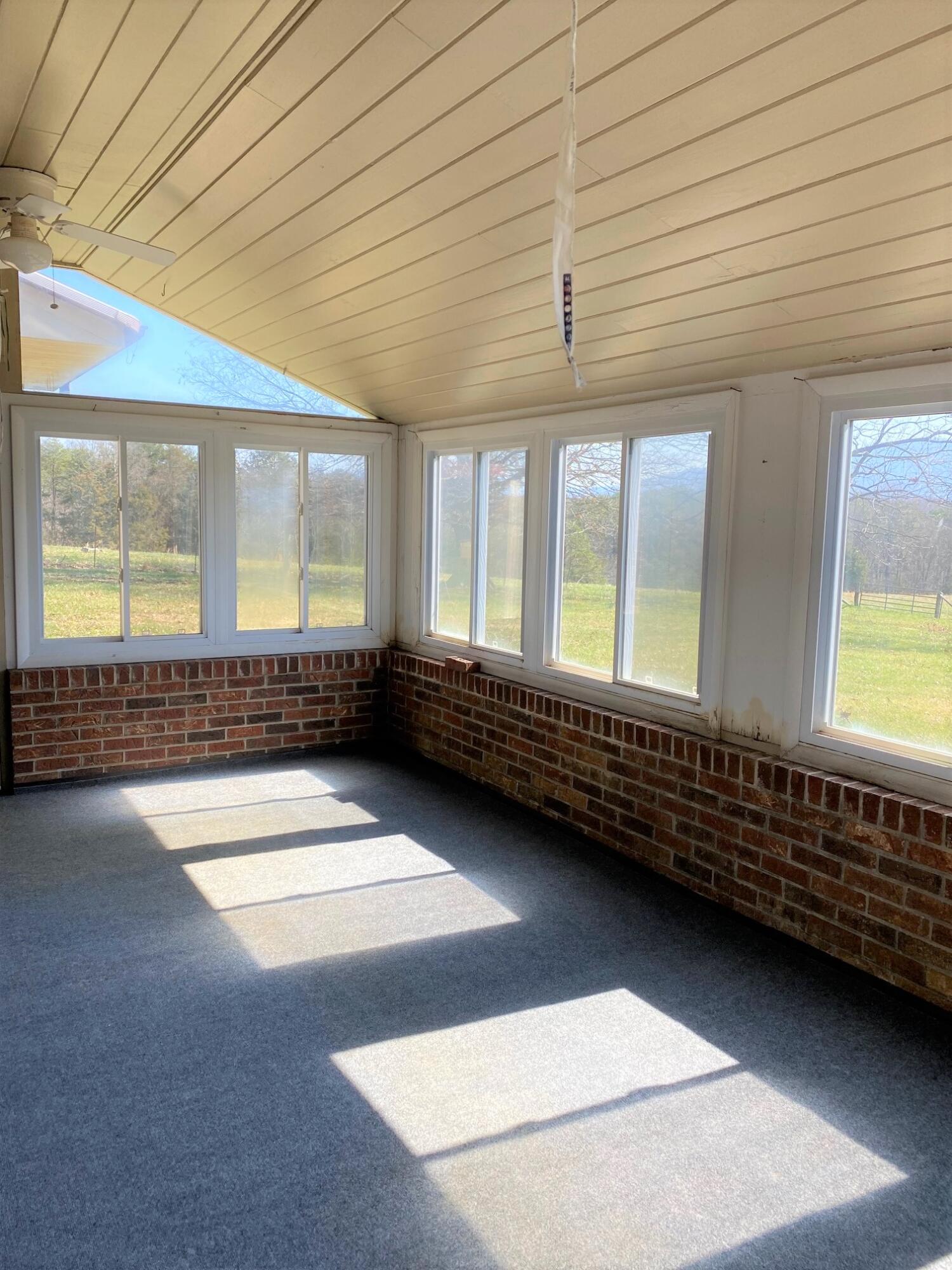 535 Cocke County Road Greeneville, TN 37743 - Photo 53 of 54 McClure Sunroom. 2jpg