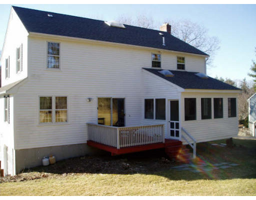 19 Pilgrim Road Holliston, MA 01746 - Photo 12 of 14 Gallery Image 12