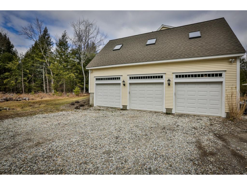 45 Patten Road Merrimack, NH 03054 - Photo 3 of 25