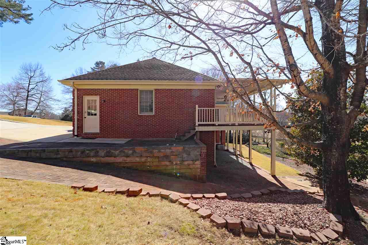 210 Pine Ridge Drive Easley, SC 29642 - Photo 24 of 36 Gallery Image 24