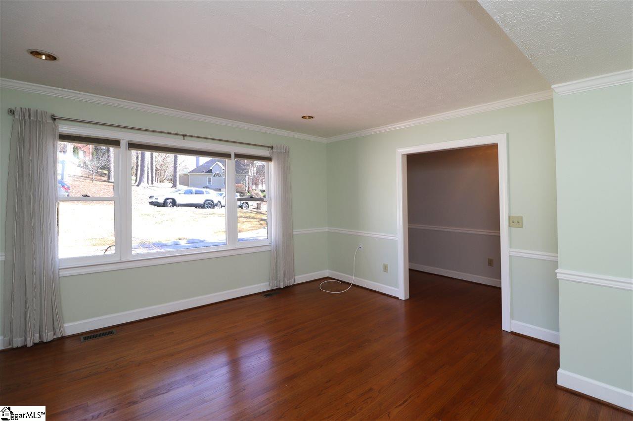 210 Pine Ridge Drive Easley, SC 29642 - Photo 10 of 36 Gallery Image 10