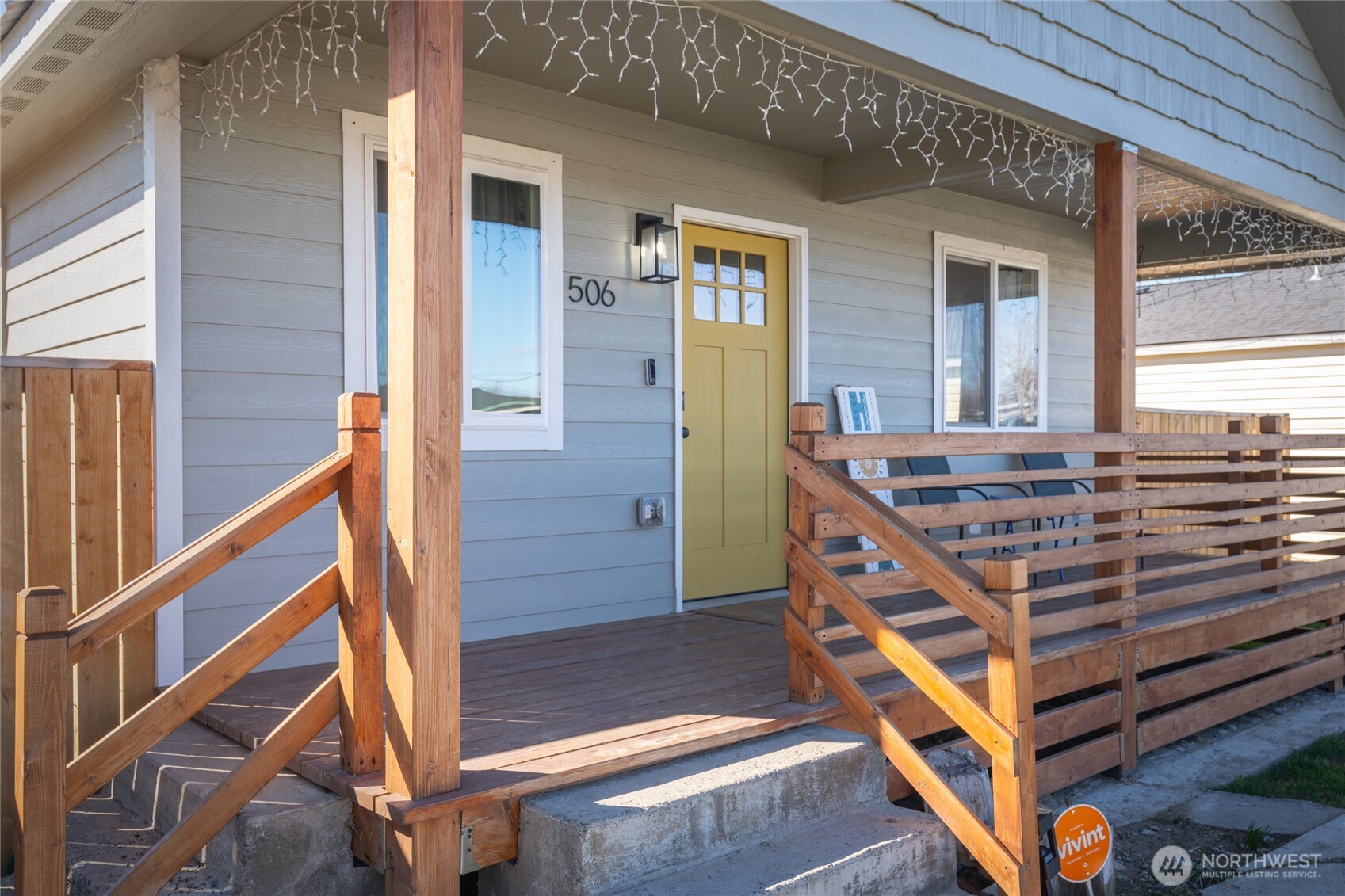 506 J Street Southwest Quincy, WA 98848 - Photo 2 of 28
