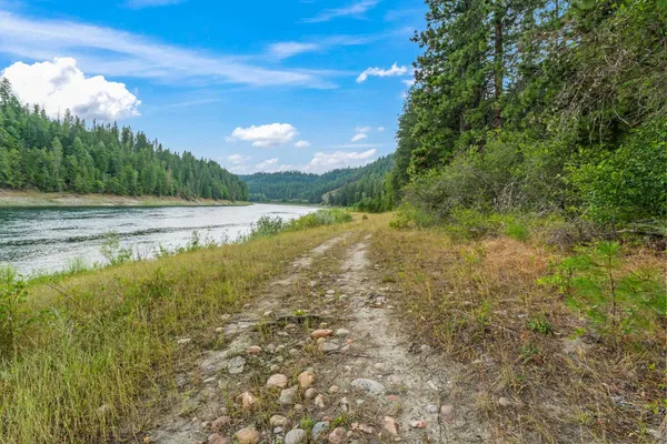 $175,000 | 31 Hwy Metaline Wa 99152 Highway, Metaline, WA 99152