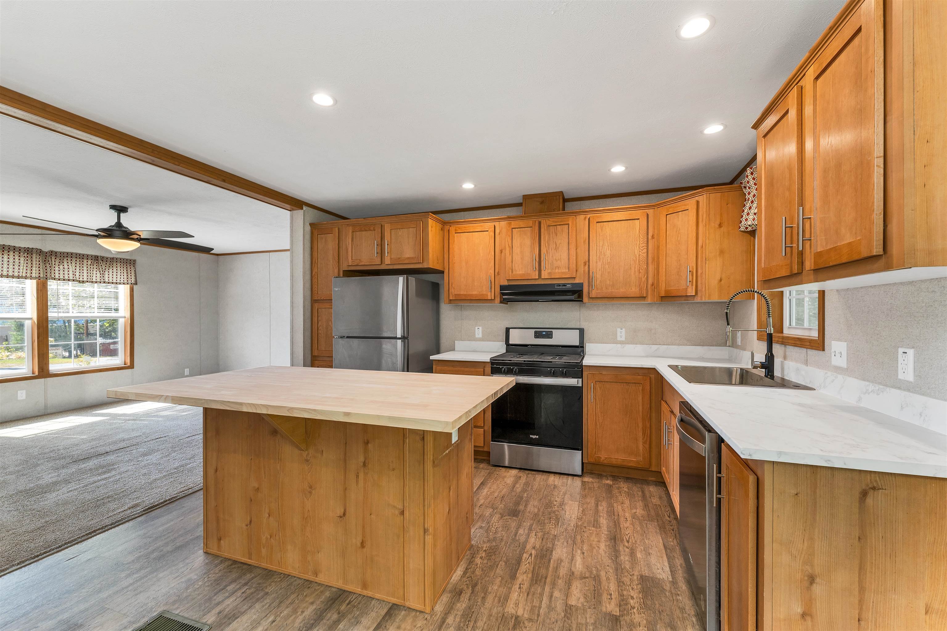 531 Chestnut Hill Road Farmington, NH 03835 - Photo 6 of 28 Gallery Image 6
