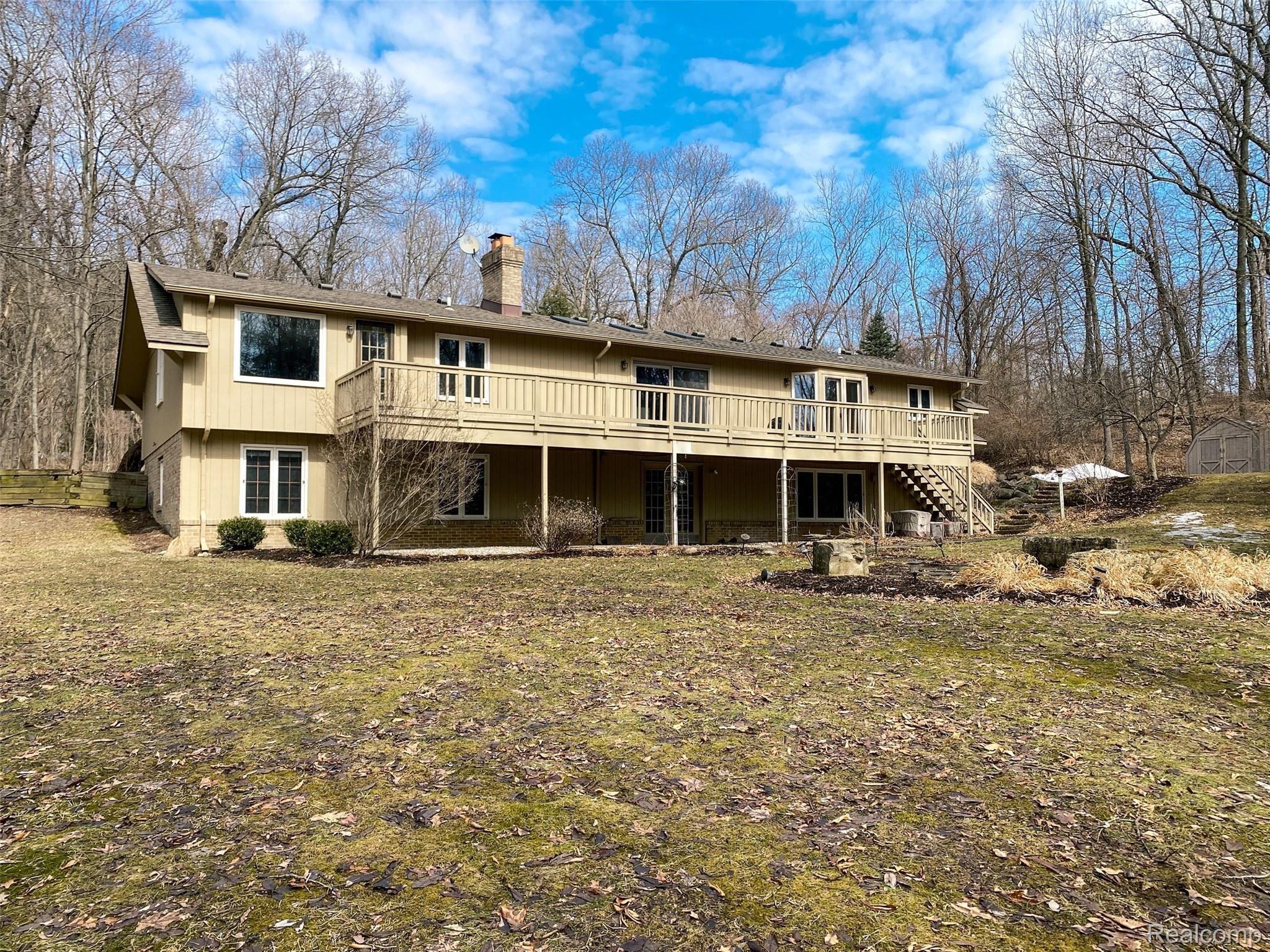3755 Drahner Road Oxford, MI 48370 - Photo 28 of 35 Back B.jpg