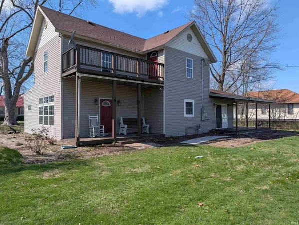 $140,000 | 300 East 3rd Street, Monon, IN 47959