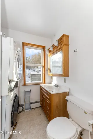 $200,000 | 1679 Helderberg Trail, Berne, NY 12023