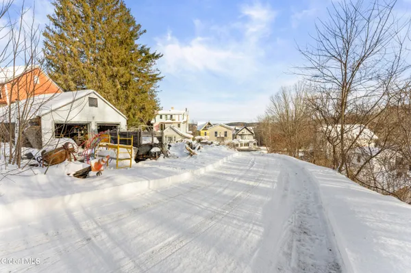 $200,000 | 1679 Helderberg Trail, Berne, NY 12023