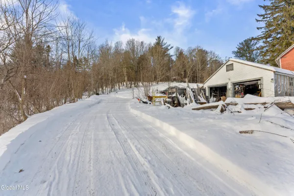 $200,000 | 1679 Helderberg Trail, Berne, NY 12023