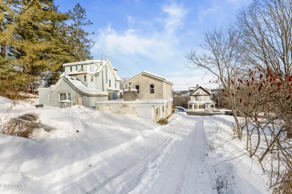$200,000 | 1679 Helderberg Trail, Berne, NY 12023