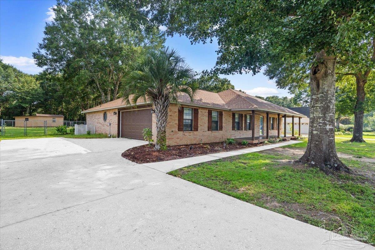 5245 Morgan Ridge Drive Milton, FL 32570 - Photo 3 of 53