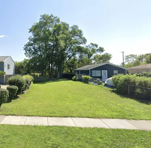 $12,000 | 2137 Bradley Avenue, Ypsilanti, MI 48198