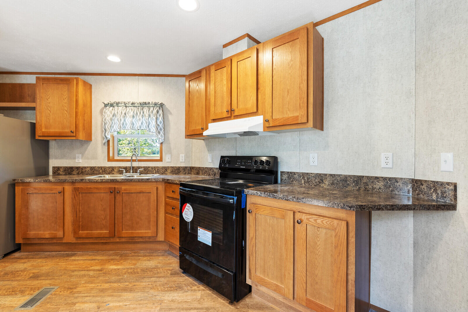 97 Bellsqueeze Road Waterville, ME 04901 - Photo 12 of 29 06_BP5A0192_DxO_mls