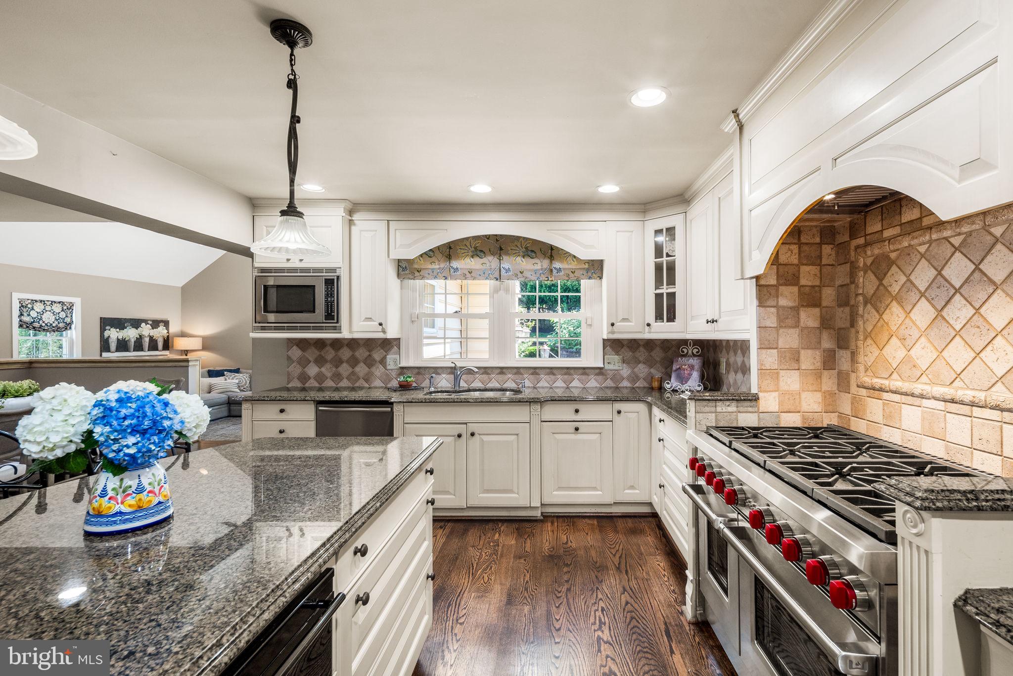 2895 Gradyville Road Broomall, PA 19008 - Photo 16 of 57 Kitchen