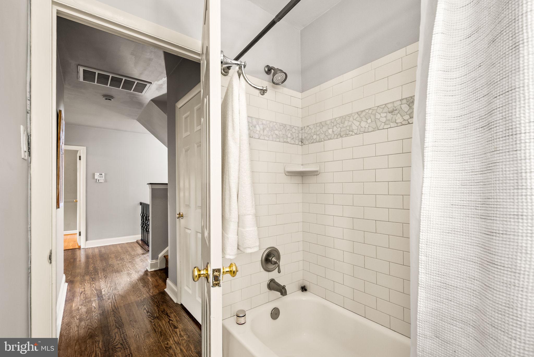 2895 Gradyville Road Broomall, PA 19008 - Photo 38 of 57 Full Bathroom
