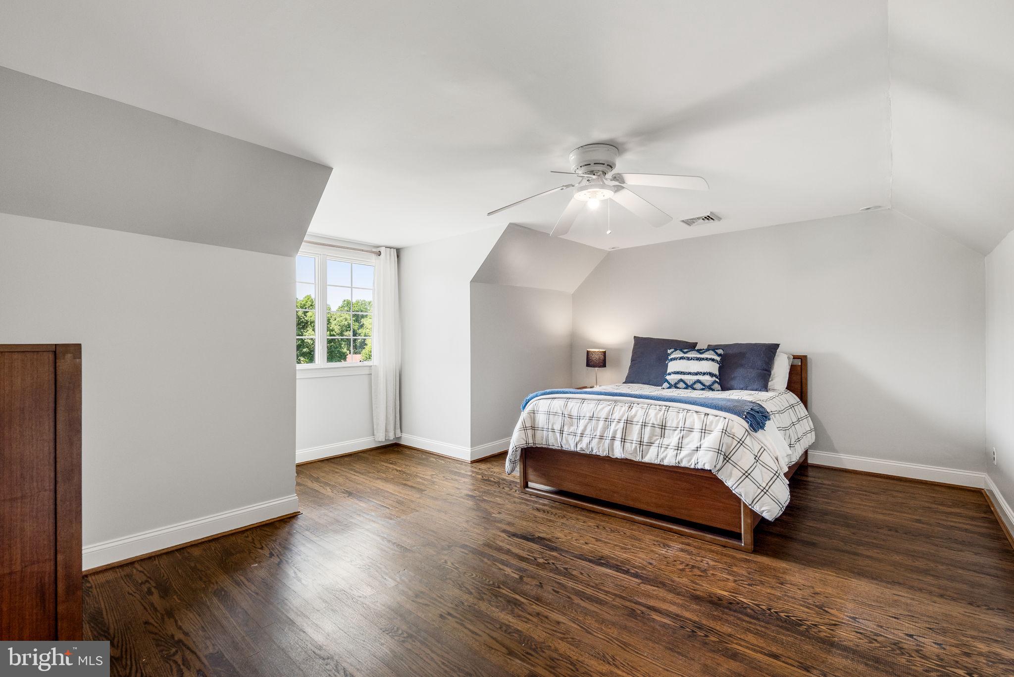 2895 Gradyville Road Broomall, PA 19008 - Photo 39 of 57 Bedroom