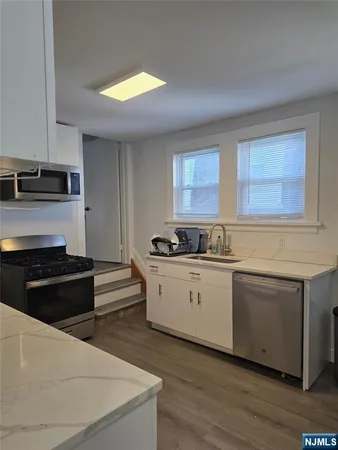 $4,300 | 145 Christie Street, Leonia, NJ 07605