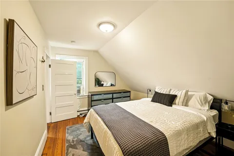 $999,000 | 90 University Avenue, Providence, RI 02906