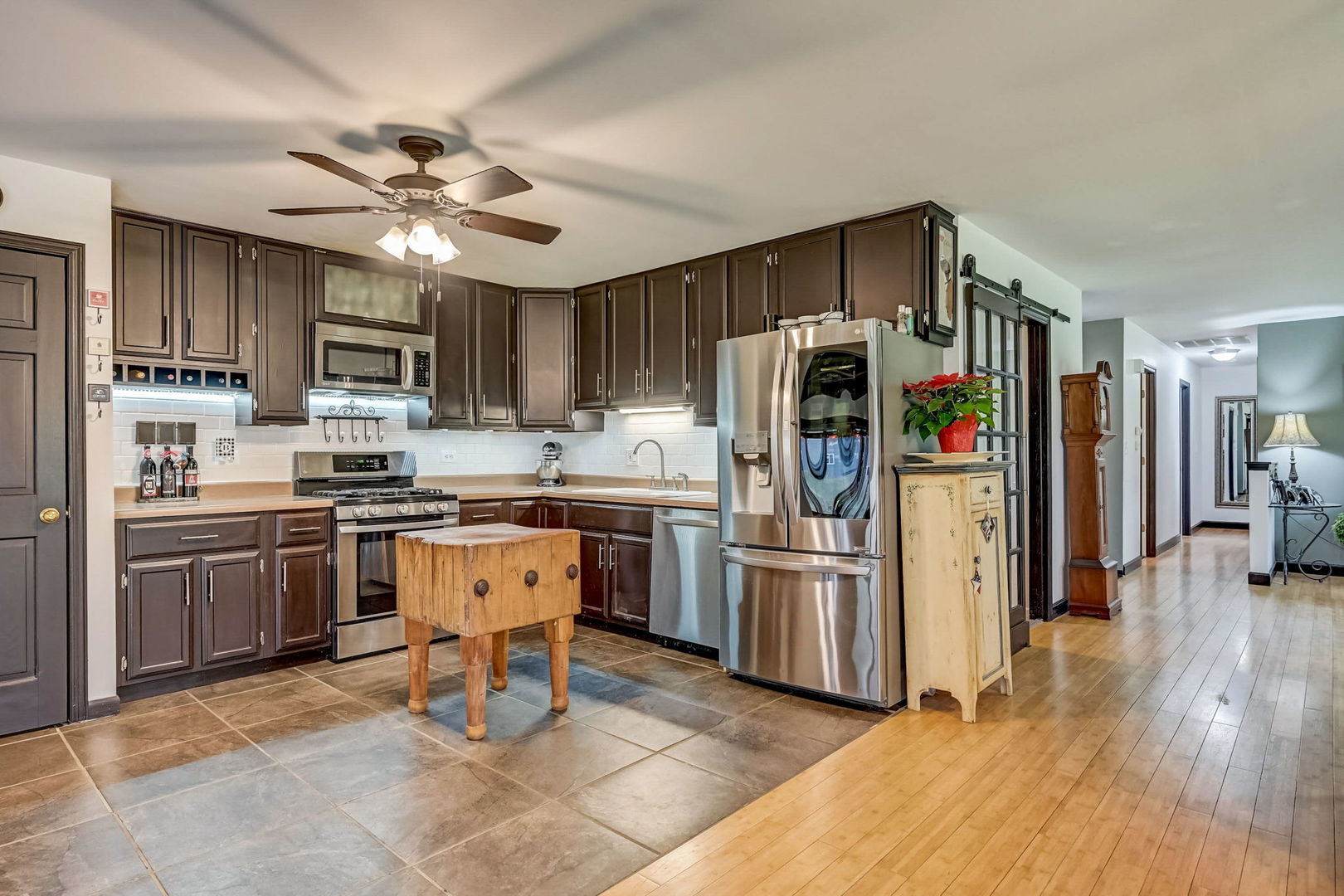 10481 Oak Ridge Road Marengo, IL 60152 - Photo 8 of 44 Gallery Image 8