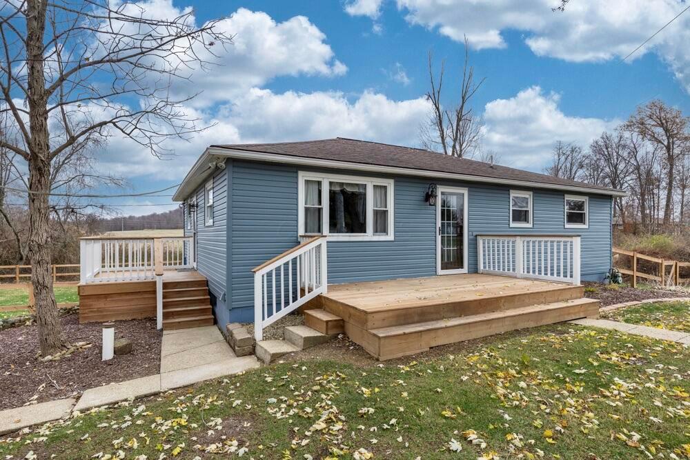 860 Becks Knob Road Southwest Lancaster, OH 43130 - Photo 2 of 24 1R6A2795-HDR