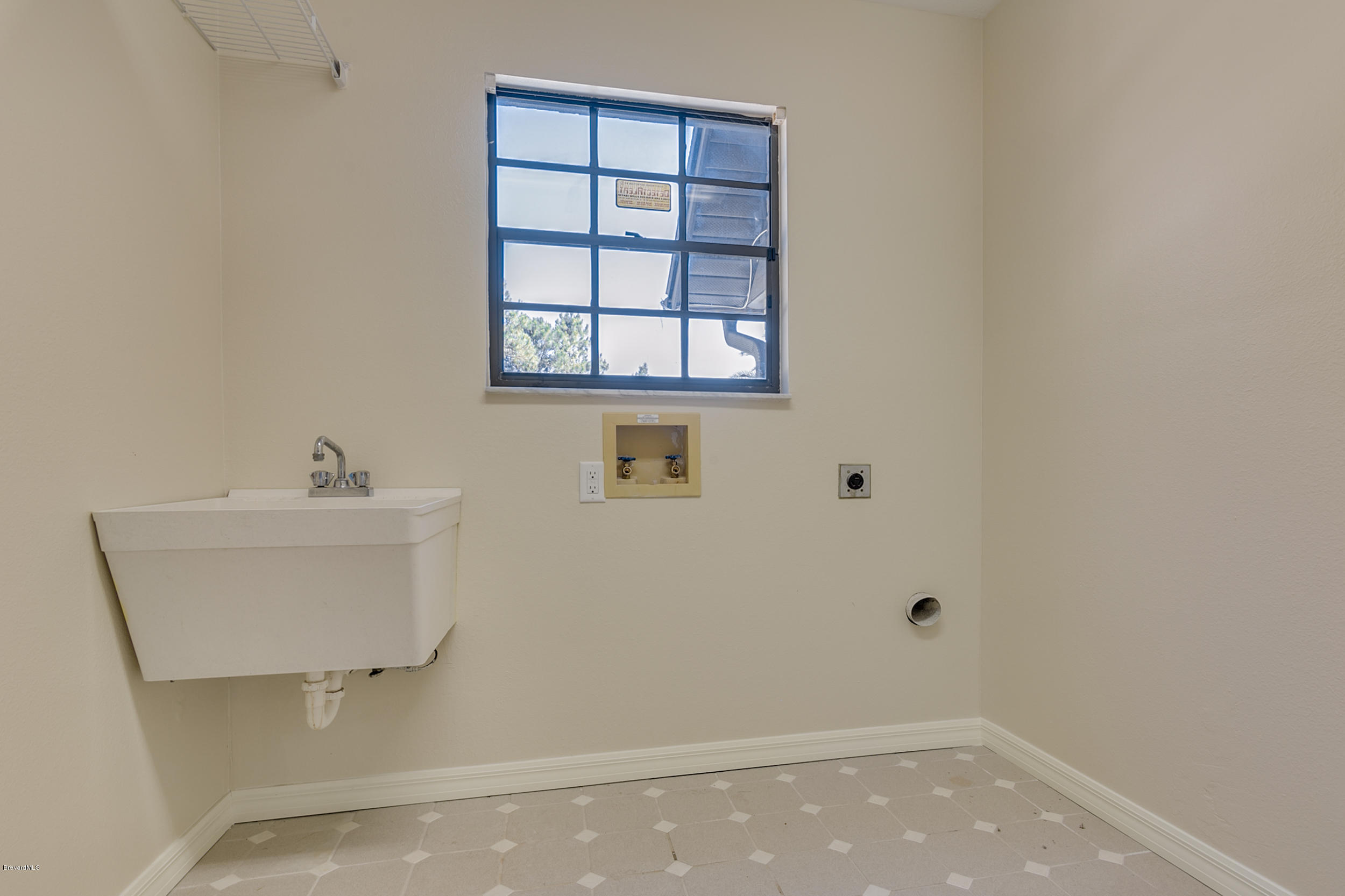 4565 Lake Washington Road Melbourne, FL 32934 - Photo 19 of 54 4565 Lake Washington-23
