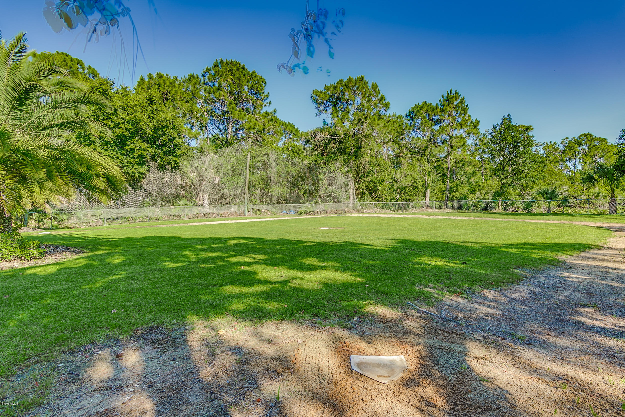 4565 Lake Washington Road Melbourne, FL 32934 - Photo 36 of 54 4565 Lake Washington-48