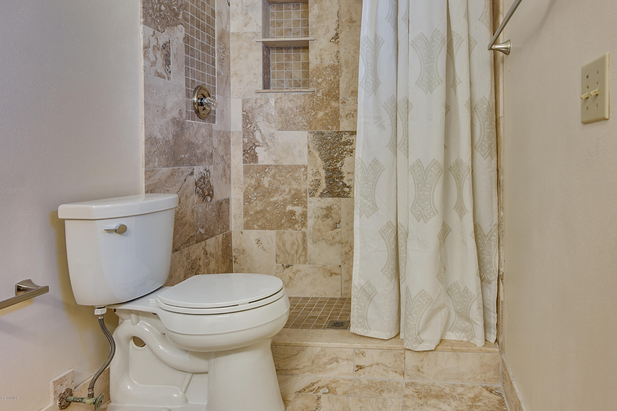 4565 Lake Washington Road Melbourne, FL 32934 - Photo 42 of 54 4565 Lake Washington-62