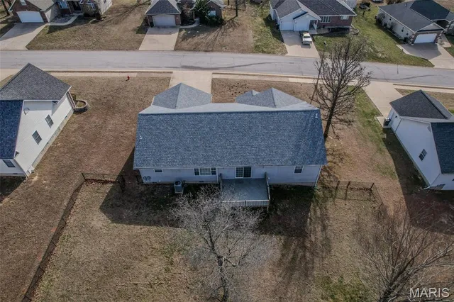 $260,000 | 105 Oak Court, St. Robert, MO 65584