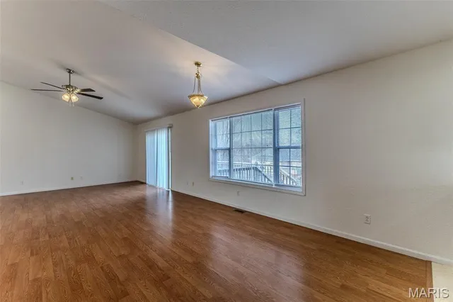 $260,000 | 105 Oak Court, St. Robert, MO 65584