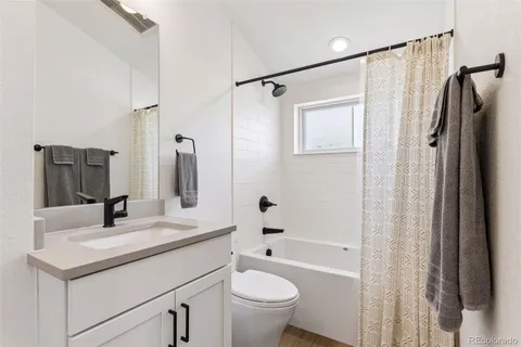 $1,850,000 | 402 East Geneseo Street, Lafayette, CO 80026