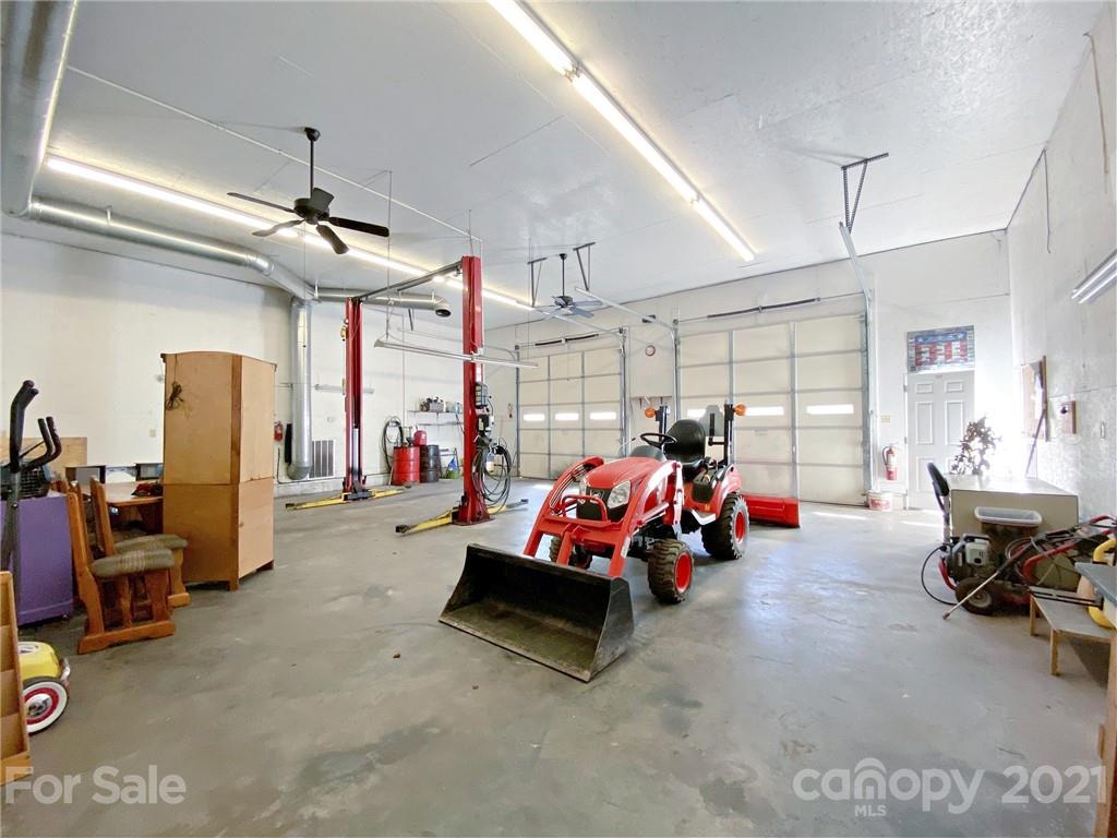 2728 Pax Hill Road Morganton, NC 28655 - Photo 24 of 33 Gallery Image 24