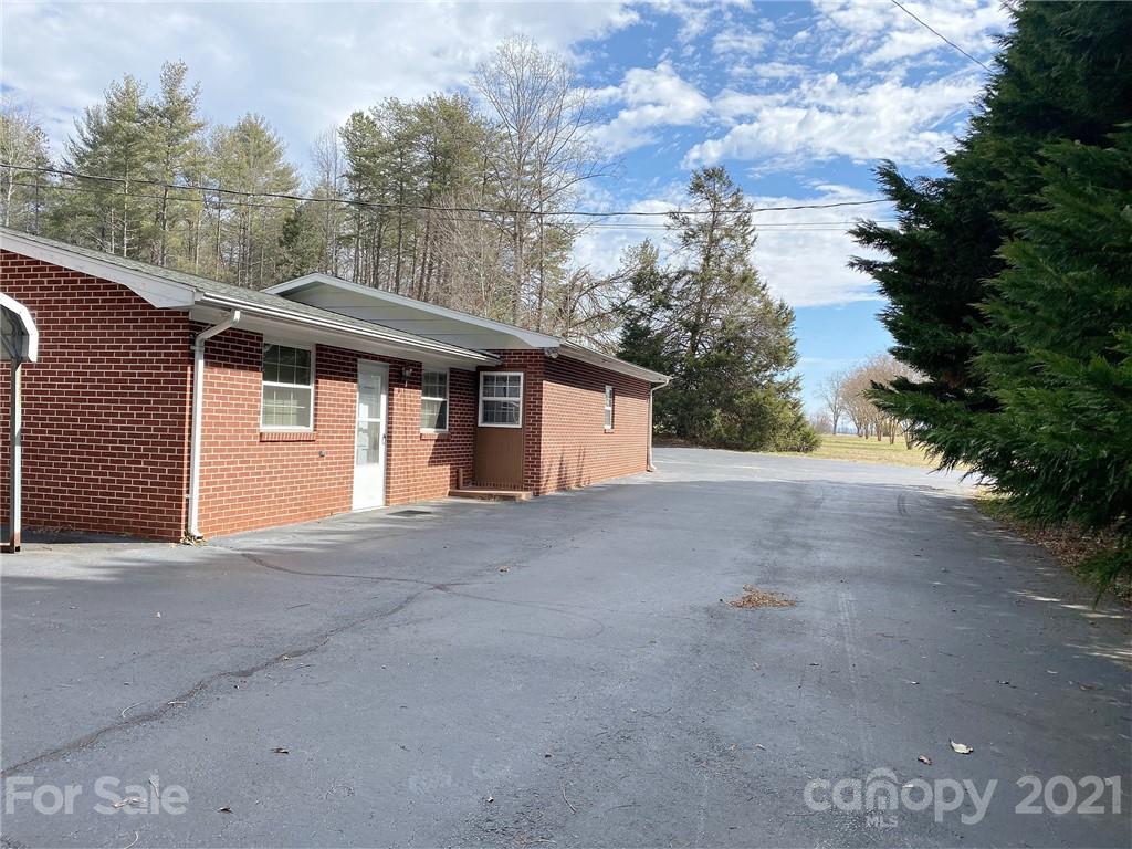 2728 Pax Hill Road Morganton, NC 28655 - Photo 26 of 33 Gallery Image 26