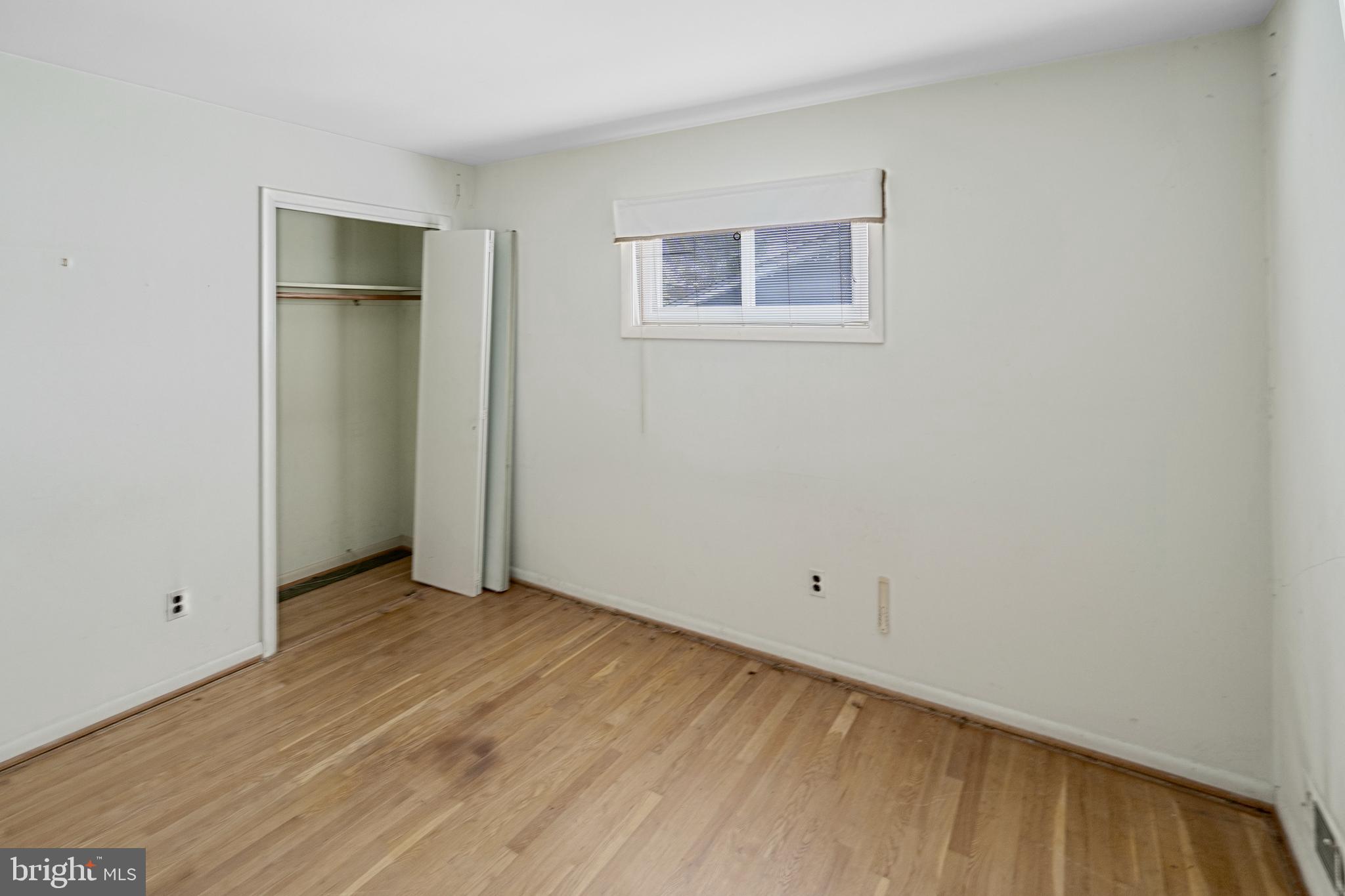 6604 Cipriano Road Lanham, MD 20706 - Photo 23 of 33 2nd Bedroom