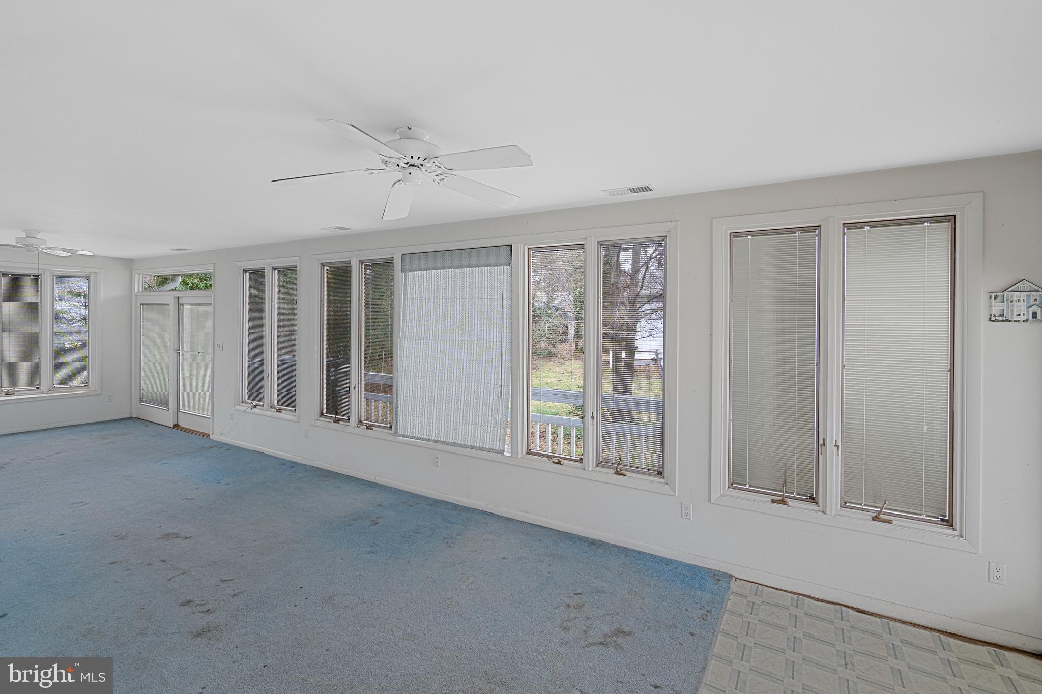 6604 Cipriano Road Lanham, MD 20706 - Photo 9 of 33 Sun room off kitchen