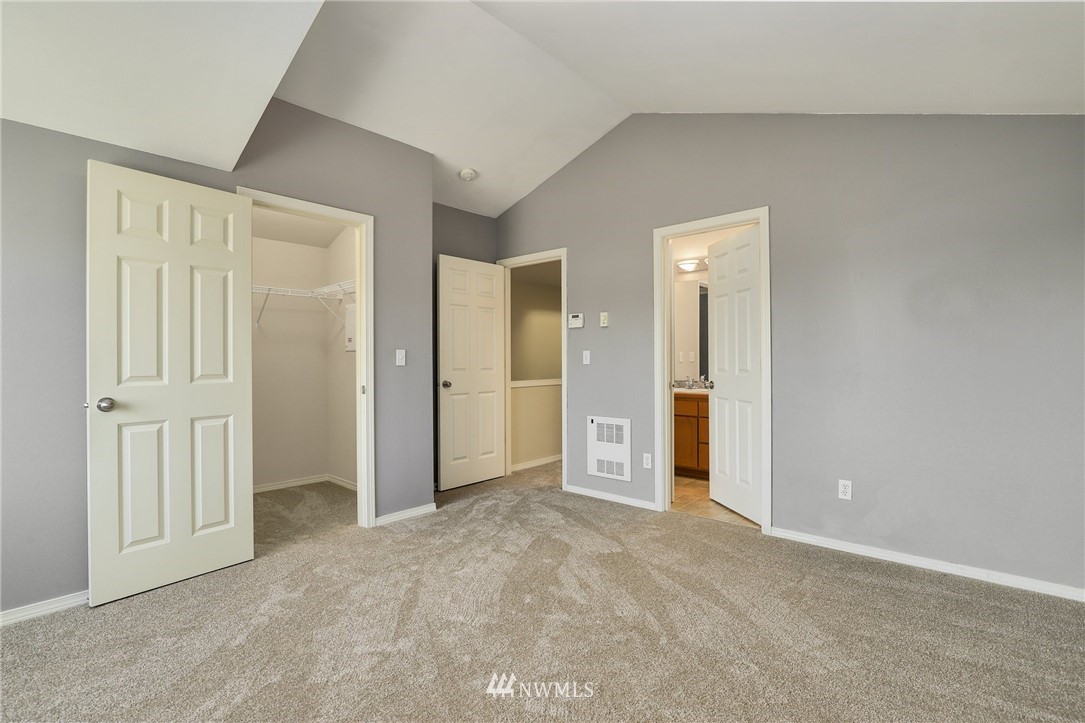 8501 Midvale Avenue North, Unit B Seattle, WA 98103 - Photo 16 of 22 Gallery Image 16
