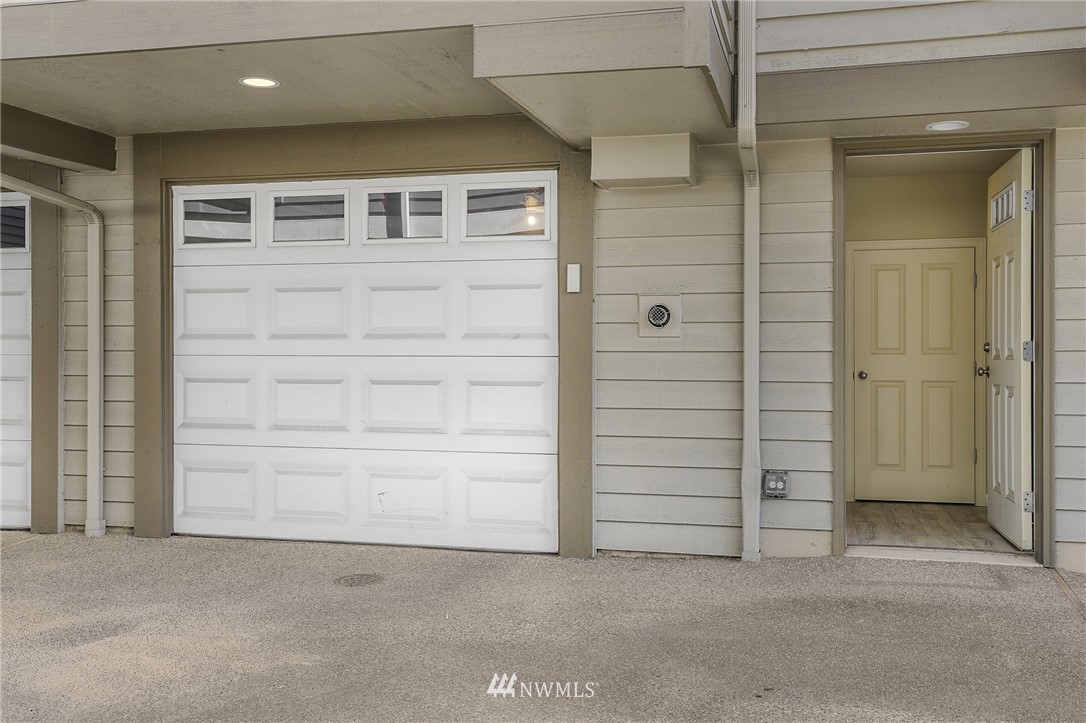 8501 Midvale Avenue North, Unit B Seattle, WA 98103 - Photo 20 of 22 Gallery Image 20