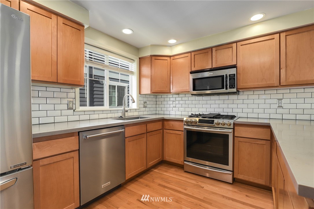 8501 Midvale Avenue North, Unit B Seattle, WA 98103 - Photo 8 of 22 Gallery Image 8