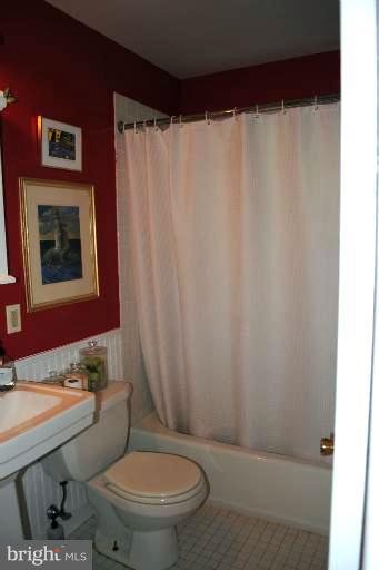 1015 Poplar Hill Road Baltimore, MD 21210 - Photo 10 of 29 Bath