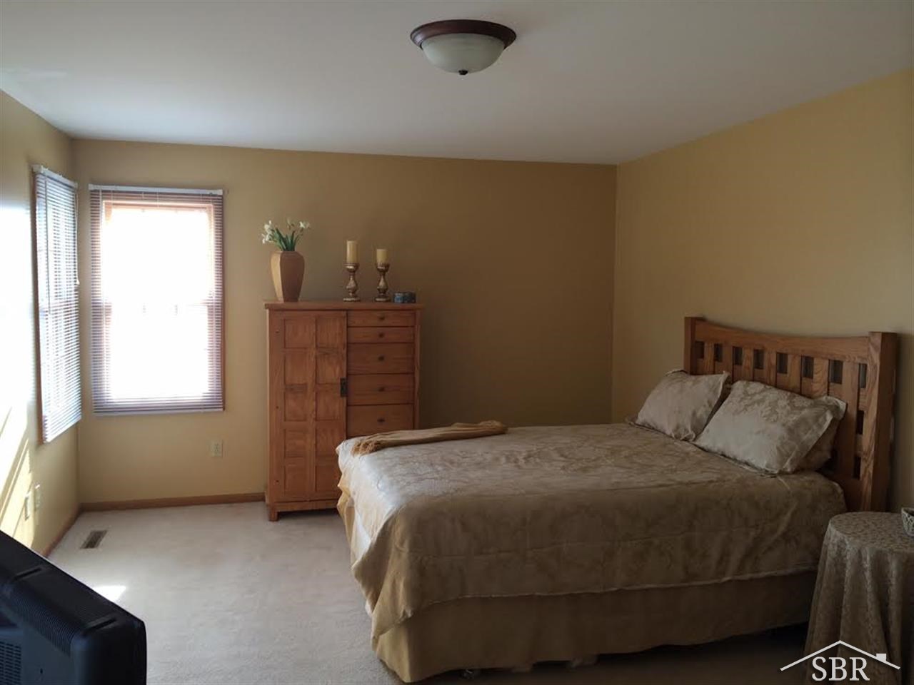 6644 McCarty Road Saginaw, MI 48603 - Photo 15 of 15 master bedroom