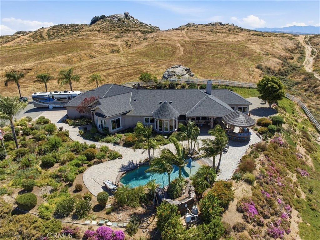 17041 Frankland Lane Riverside, CA 92504 - Photo 8 of 74