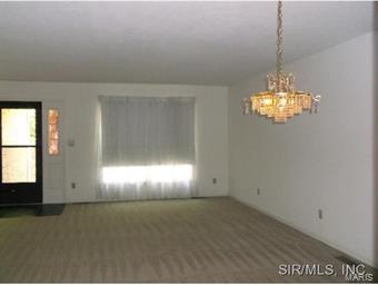 309 Maple Summit Road Jerseyville, IL 62052 - Photo 9 of 16 Gallery Image 9