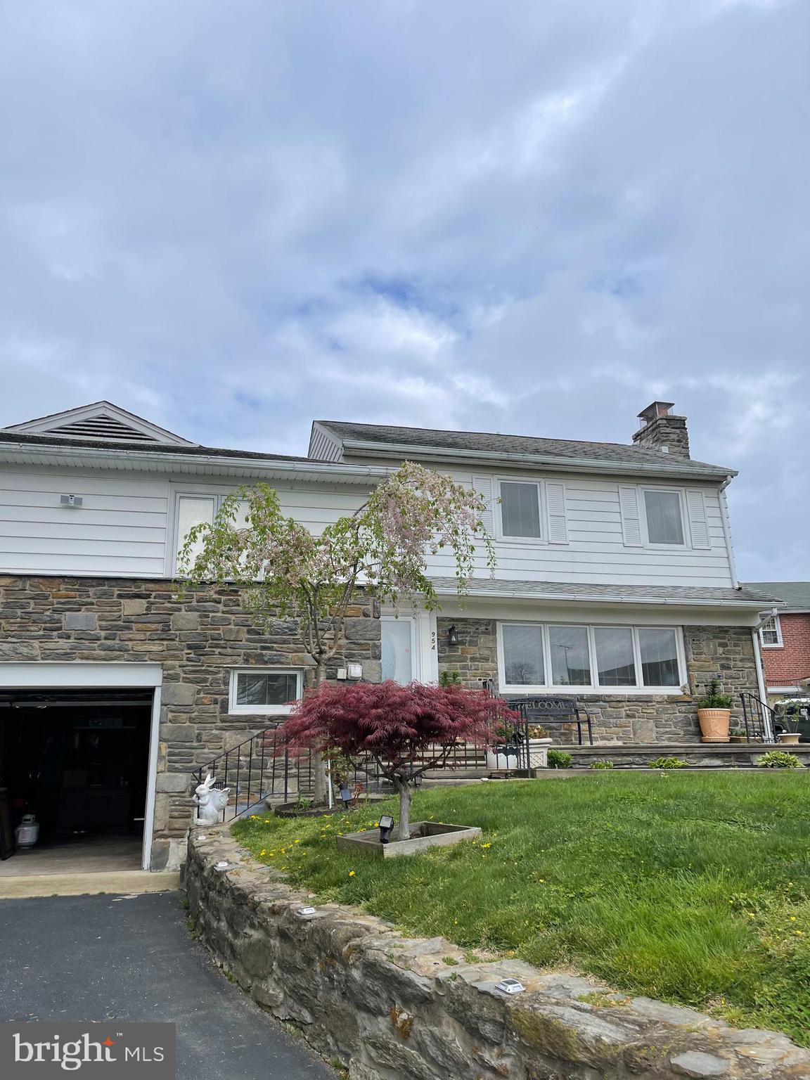 954 Westfield Road Springfield, PA 19064 - Photo 5 of 44