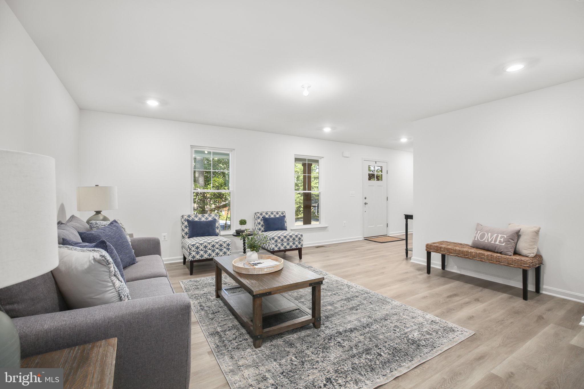 5 Indiantown Road King George, VA 22485 - Photo 8 of 18 a living room with furniture and a couch